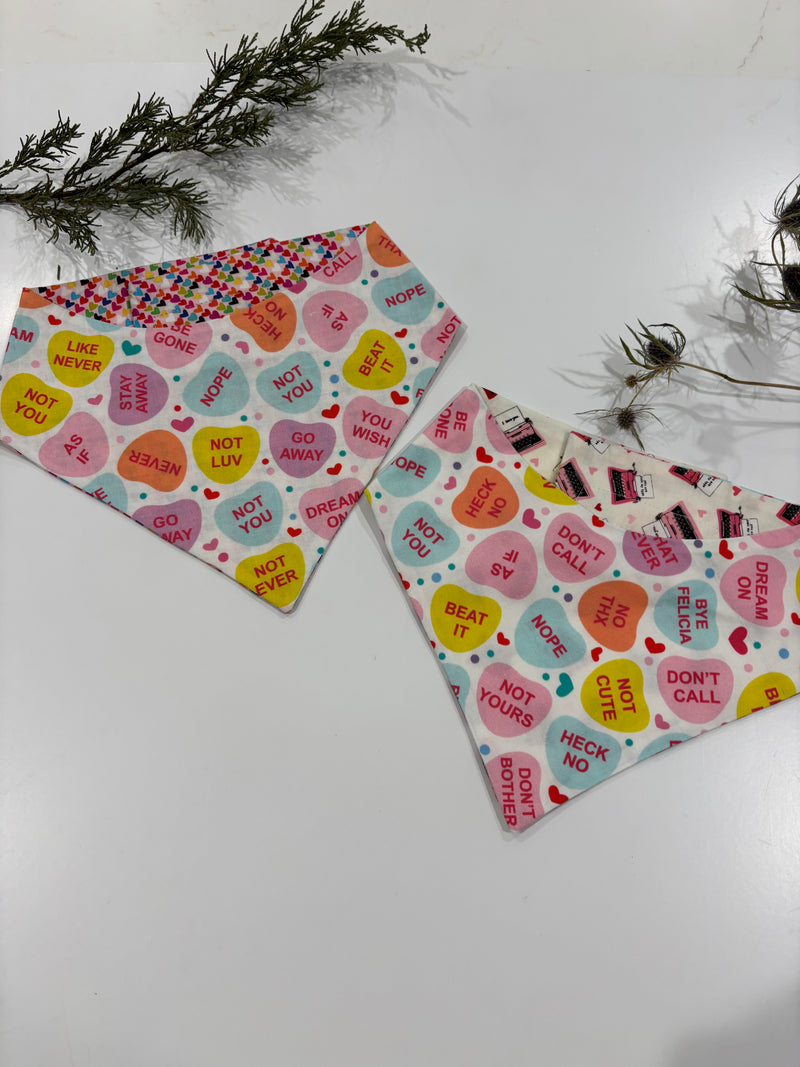 Candy Hearts w. Typewriter Reverse Bandana