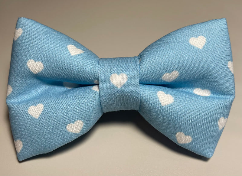 Blue Hearts Bow Tie