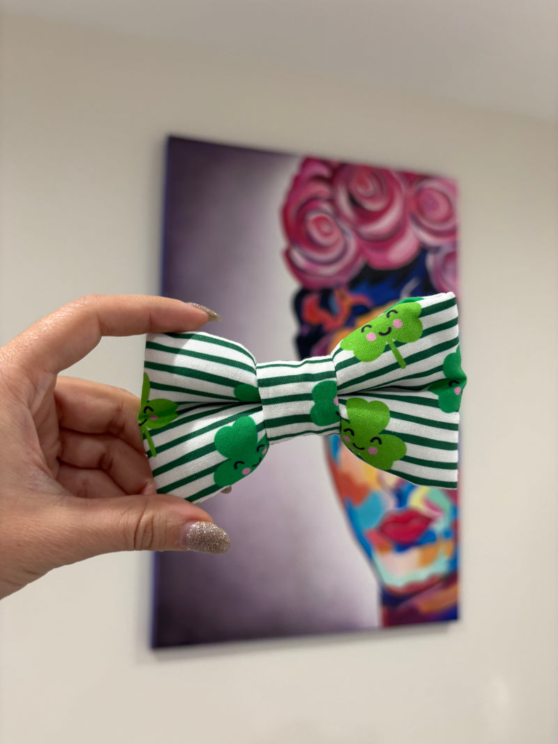 4 Leaf Clover Bow Tie